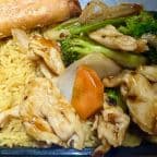 Best Hunan Chicken (Combo Platter) in Destin, FL